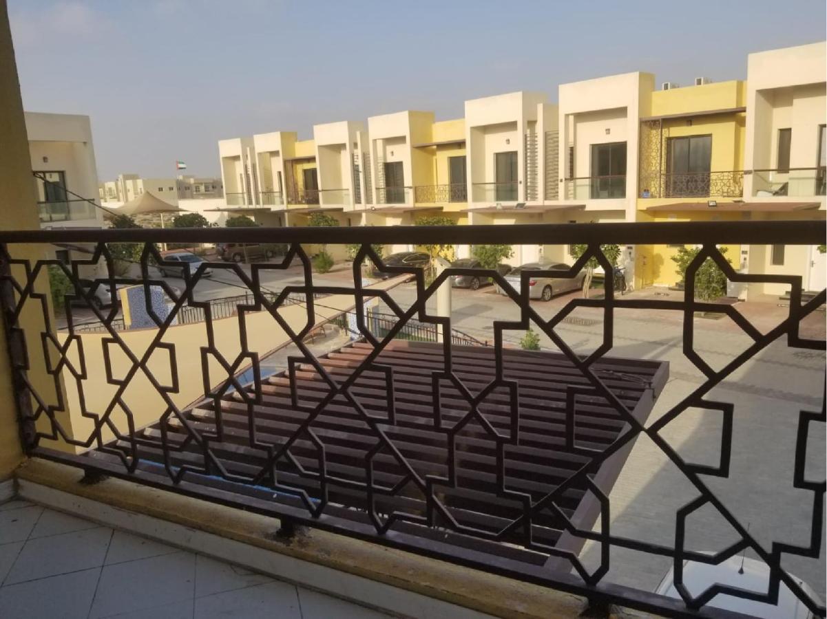 Villa Amazing One-bedroom Townhouse Dubai