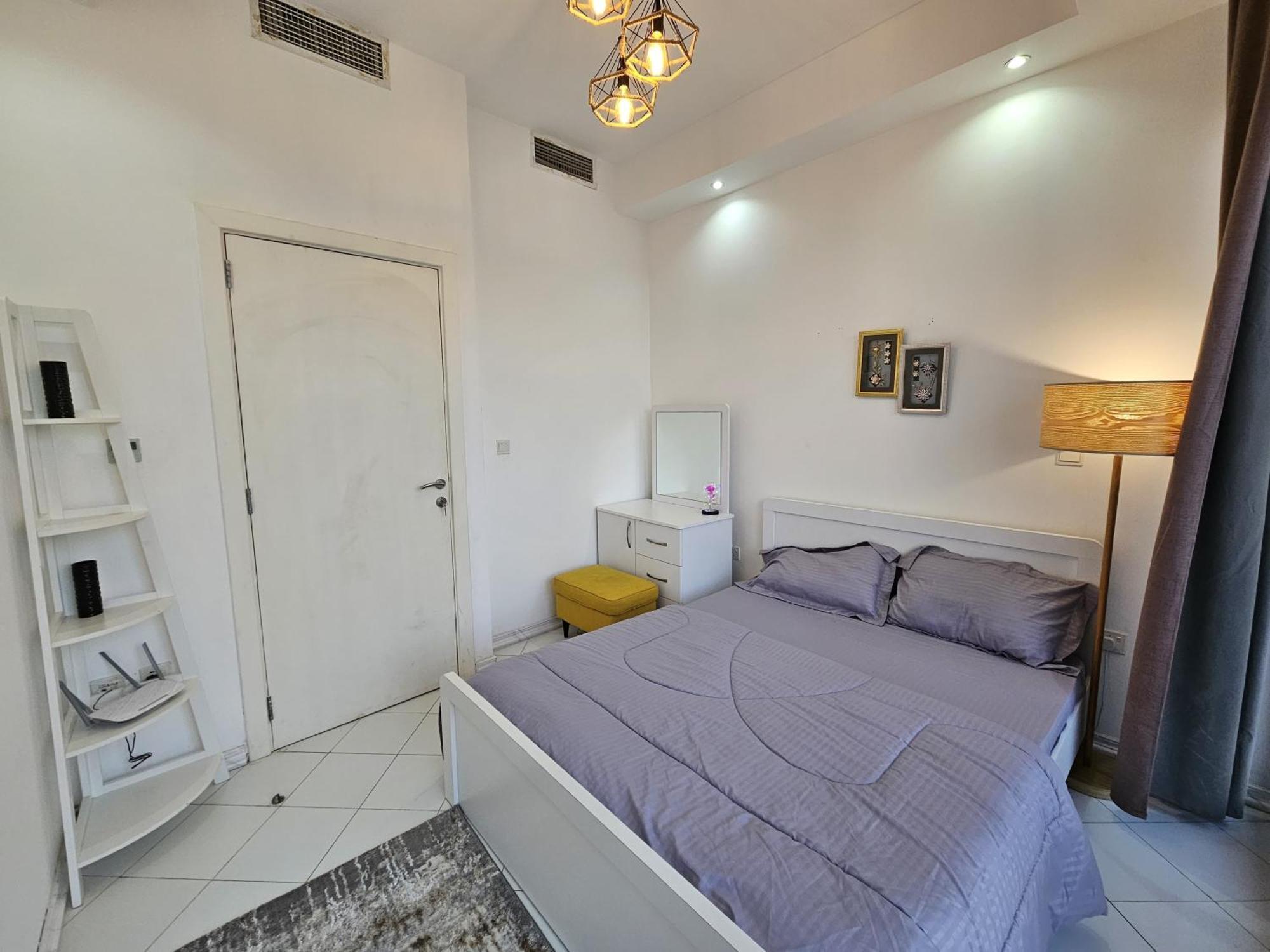 Amazing One-bedroom Townhouse *