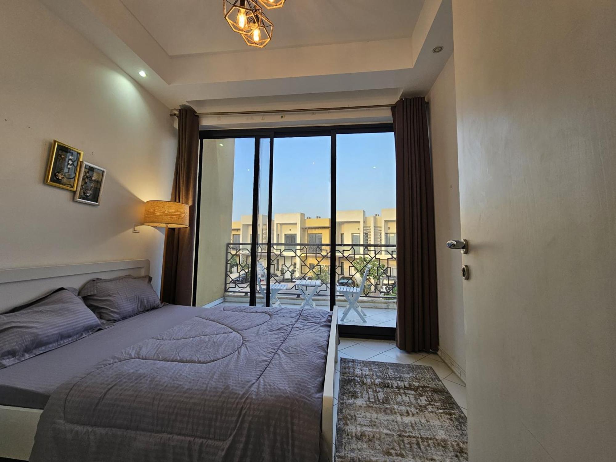 Amazing One-bedroom Townhouse Dubai