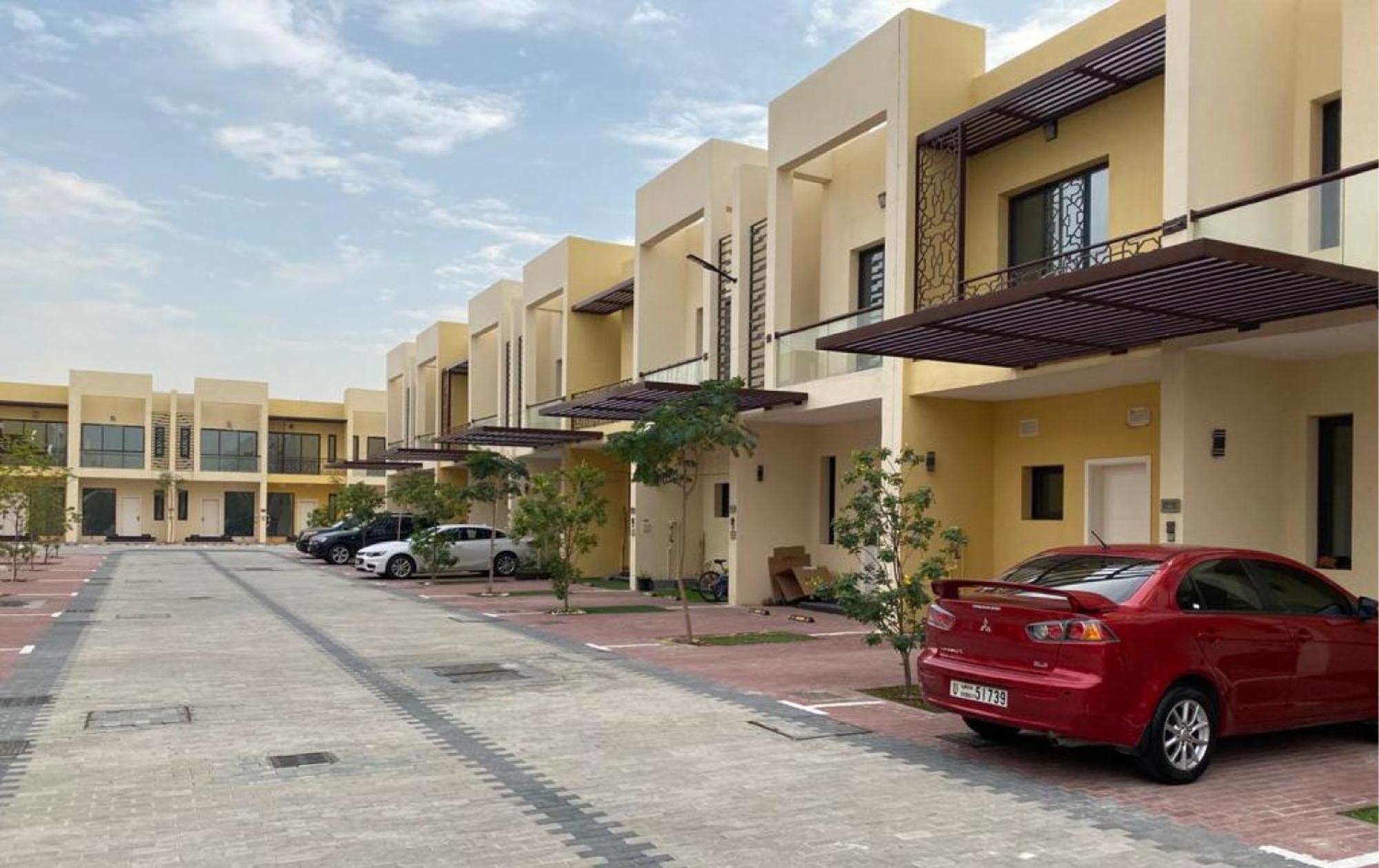 Amazing One-bedroom Townhouse Dubai